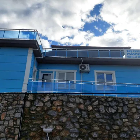 Tas Villa Ula